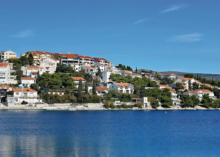 Stunning In Apartmán Rogoznica (Sibenik-Knin)